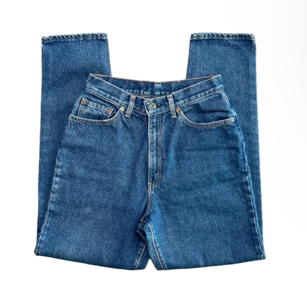 High Rise Denim Levi’s Jeans - Picture 5 of 10
